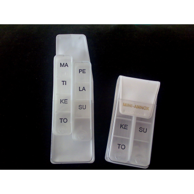 Mini-Annox viikkoannostelija, valkoinen 1 kpl