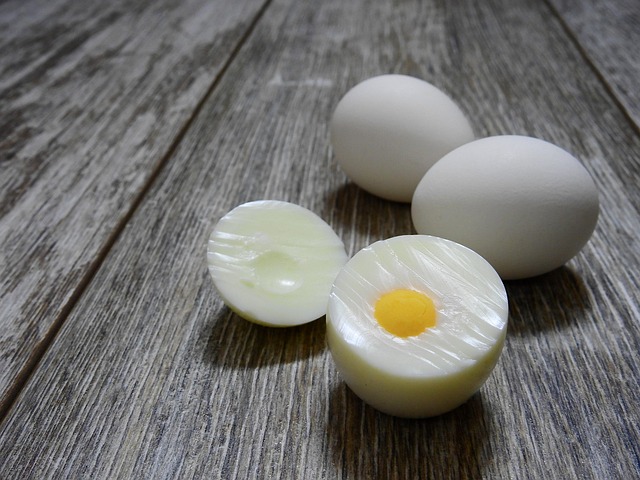 Proteiinin tarve aikuisilla ja vanhuksilla – miksi ja kuinka paljon?