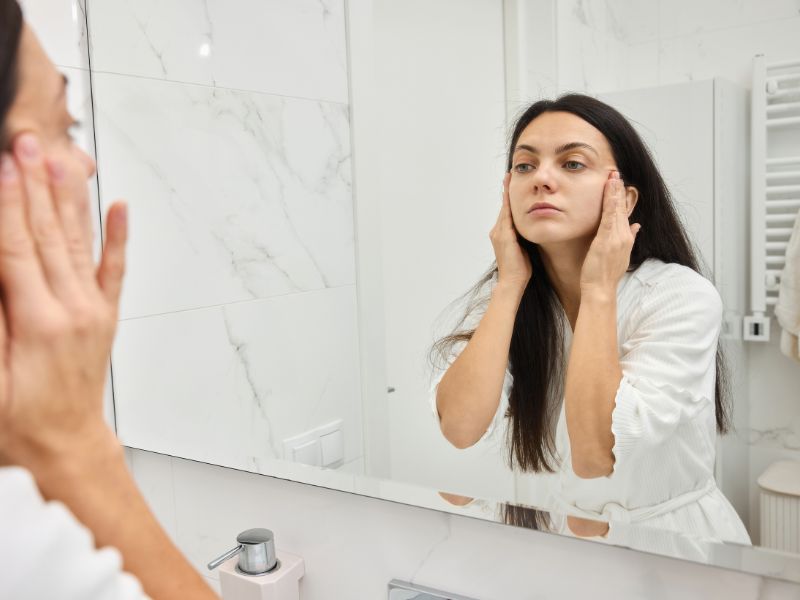 Vaurioitunut ihon suojamuuri – Näin tunnistat ja hoidat ärtynyttä ihoa